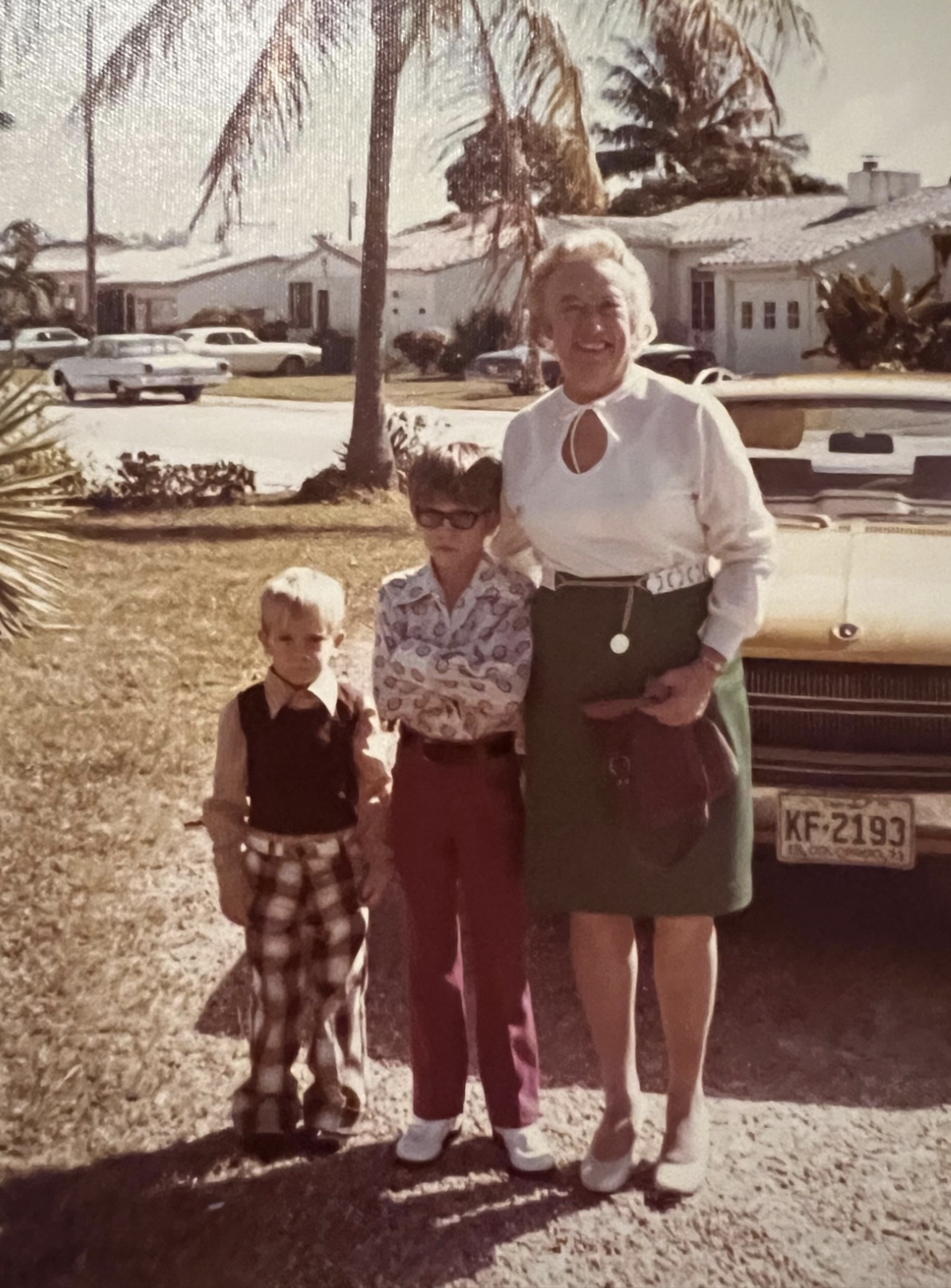 Love these pants, 1970s. 